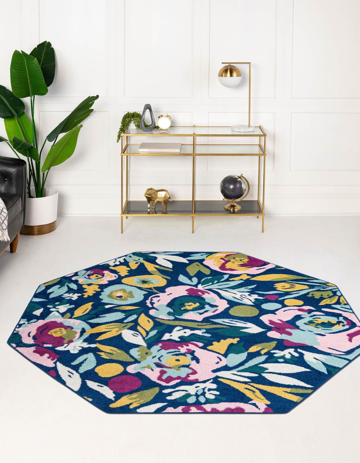 Achteck Teppich Bloom in Marineblau von Hadorn™ - Lifestyle Image