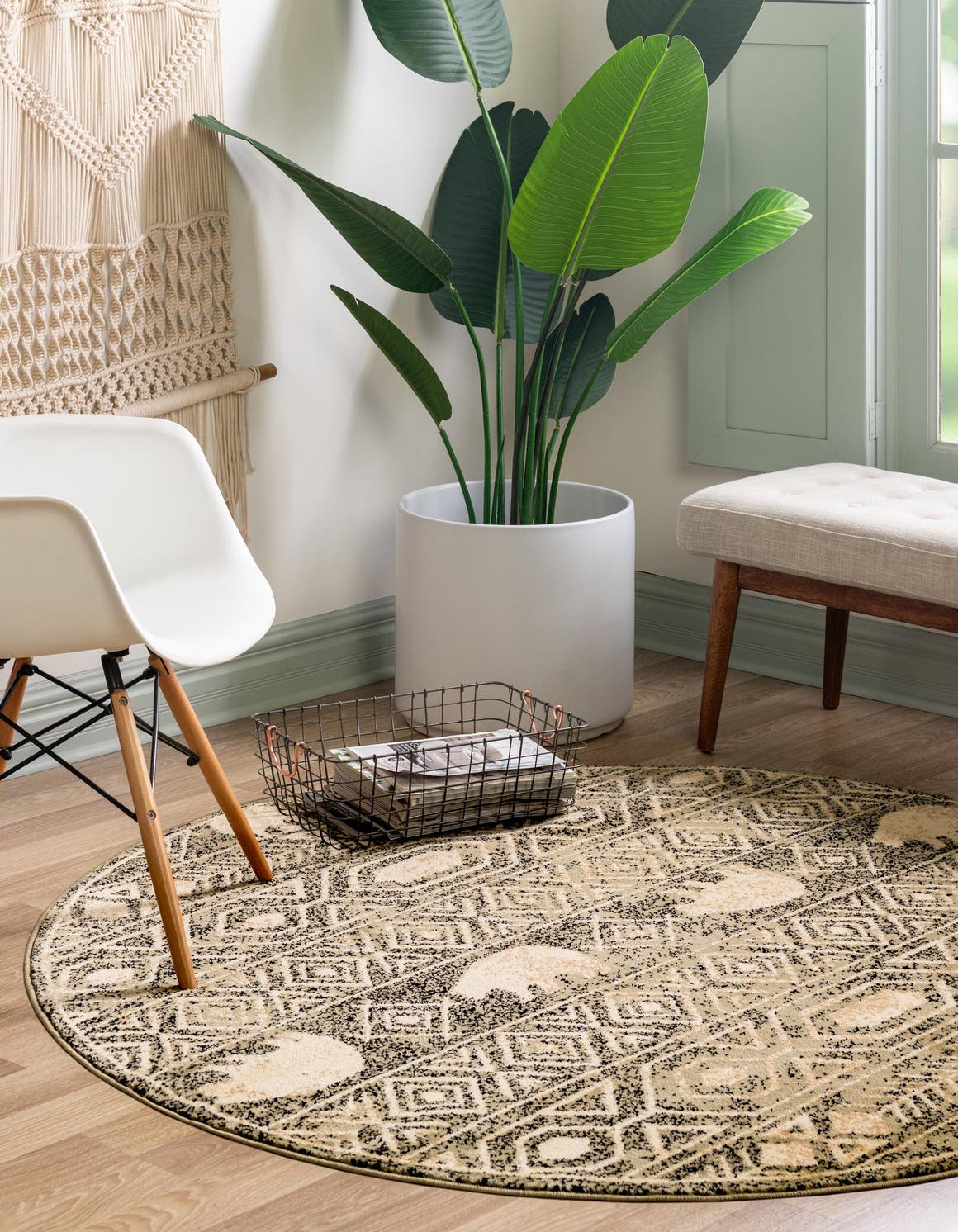 Rund Teppich Pioneer in Grün von Hadorn™ - Lifestyle Image