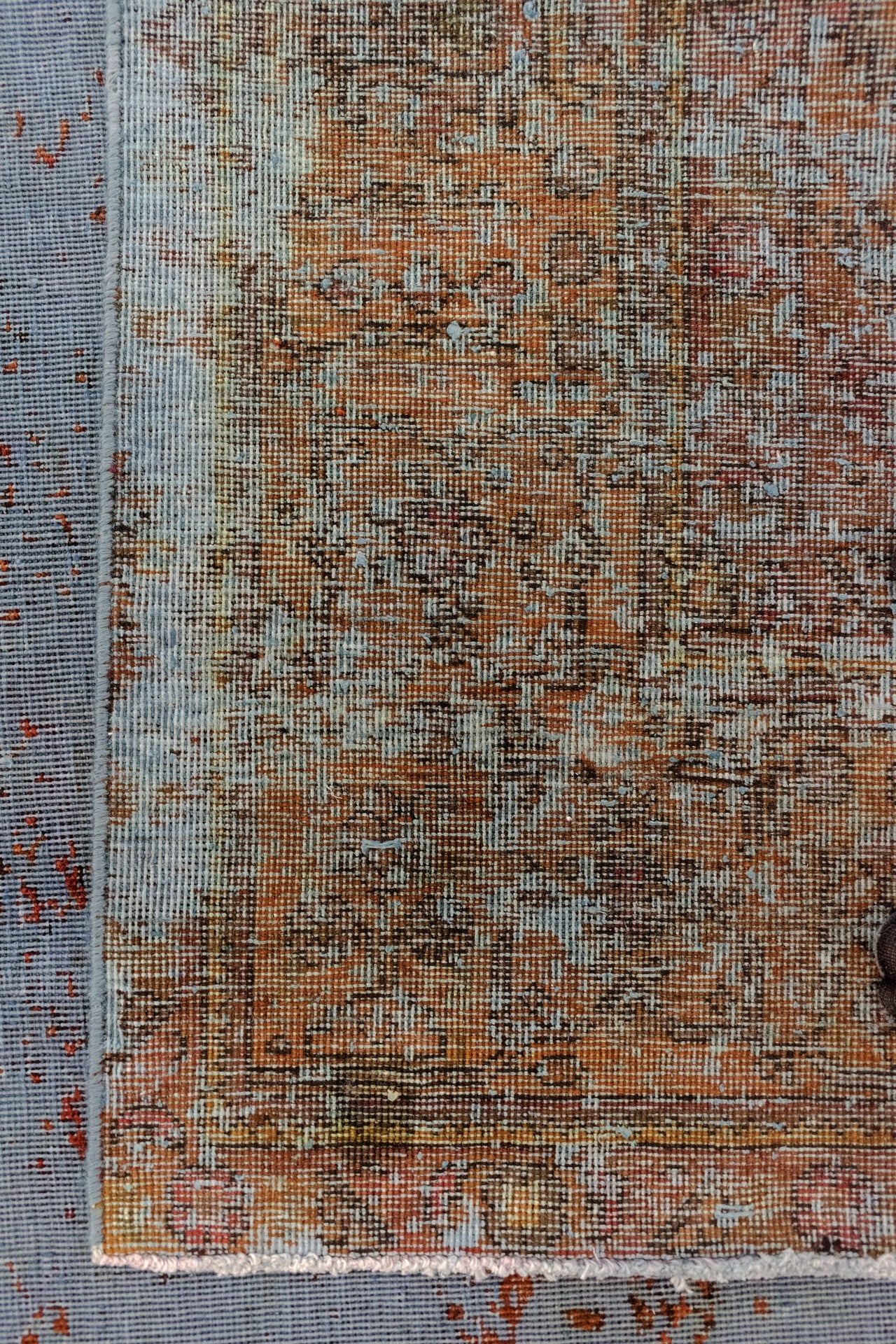 179x291 Vintage Royal