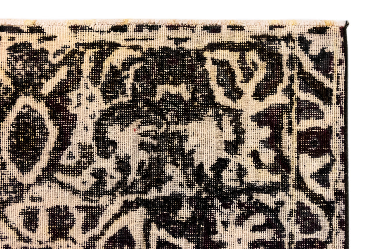 276x369 Vintage Royal