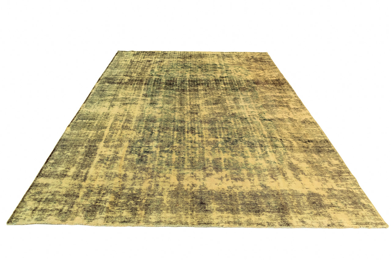 210x333 Vintage Royal
