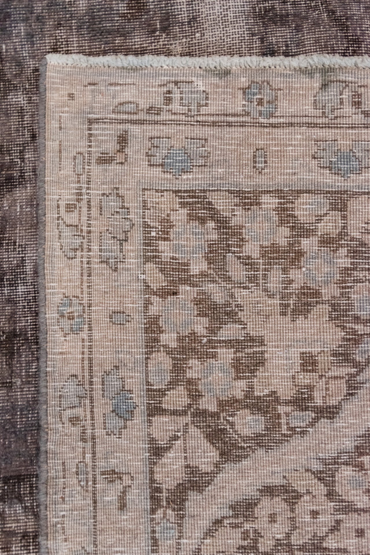 285x392 Vintage Royal