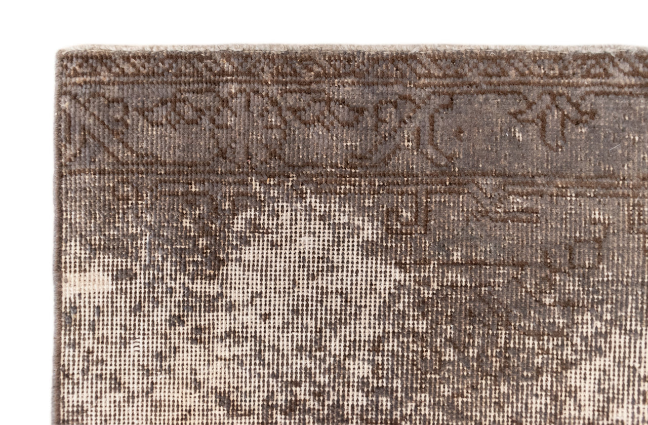 101x387 Vintage Royal